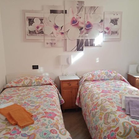 דירות ג'נובה Casa Orchidea מראה חיצוני תמונה